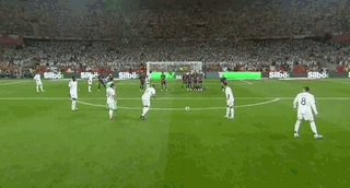 弗拉特西因内收肌疲劳缺阵，帕尔马一役还将失去迪乌夫、达米安、邓弗里斯和帕拉西奥斯，博尼可以出战。 来源：国米记者Marco Barzaghi