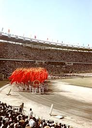 #MUFC 来源：Stretford Paddock全部 🚨 本·雅各布斯和亚历克斯·克鲁克今晚报道称，鲁本·阿莫里姆在曼联的未来存疑。