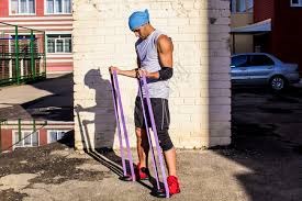 上海海港夺冠背后是穆斯卡特的战略放弃与坚守，成功卫冕中超冠军。